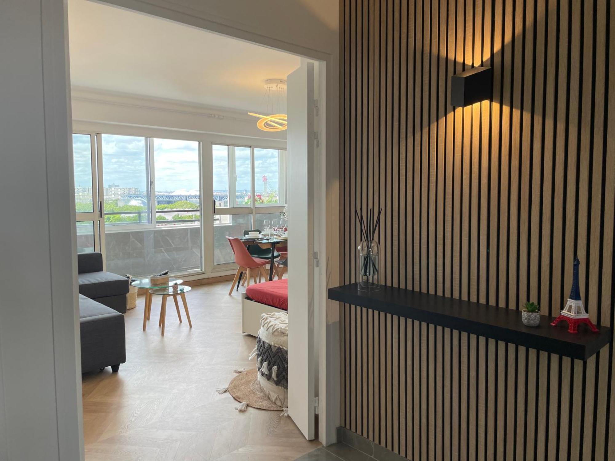 Paris Pantin Magnifique Appartement 4 Pieces De 108M2 Avec 2 Parking Interieur - Tres Cosy Pour 1 A 12 Personnes - Entierement Refait A Neuf Entire Apartment Luxurious And Warm - Pantin Paris 19 Eme Free Wifi Gratuit Εξωτερικό φωτογραφία