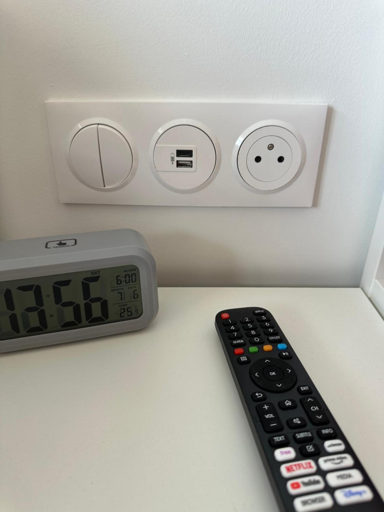 Paris Pantin Magnifique Appartement 4 Pieces De 108M2 Avec 2 Parking Interieur - Tres Cosy Pour 1 A 12 Personnes - Entierement Refait A Neuf Entire Apartment Luxurious And Warm - Pantin Paris 19 Eme Free Wifi Gratuit Εξωτερικό φωτογραφία