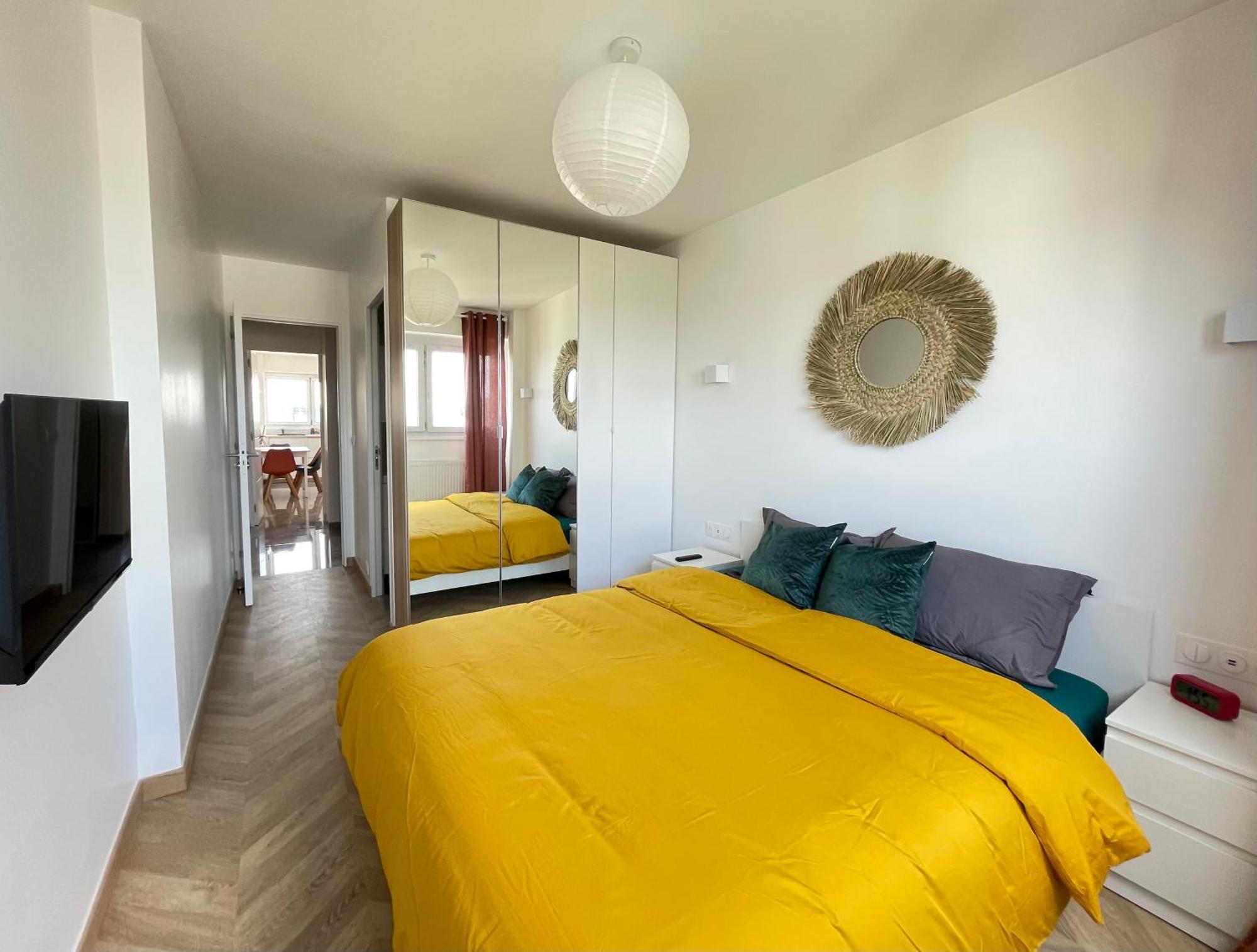Paris Pantin Magnifique Appartement 4 Pieces De 108M2 Avec 2 Parking Interieur - Tres Cosy Pour 1 A 12 Personnes - Entierement Refait A Neuf Entire Apartment Luxurious And Warm - Pantin Paris 19 Eme Free Wifi Gratuit Εξωτερικό φωτογραφία