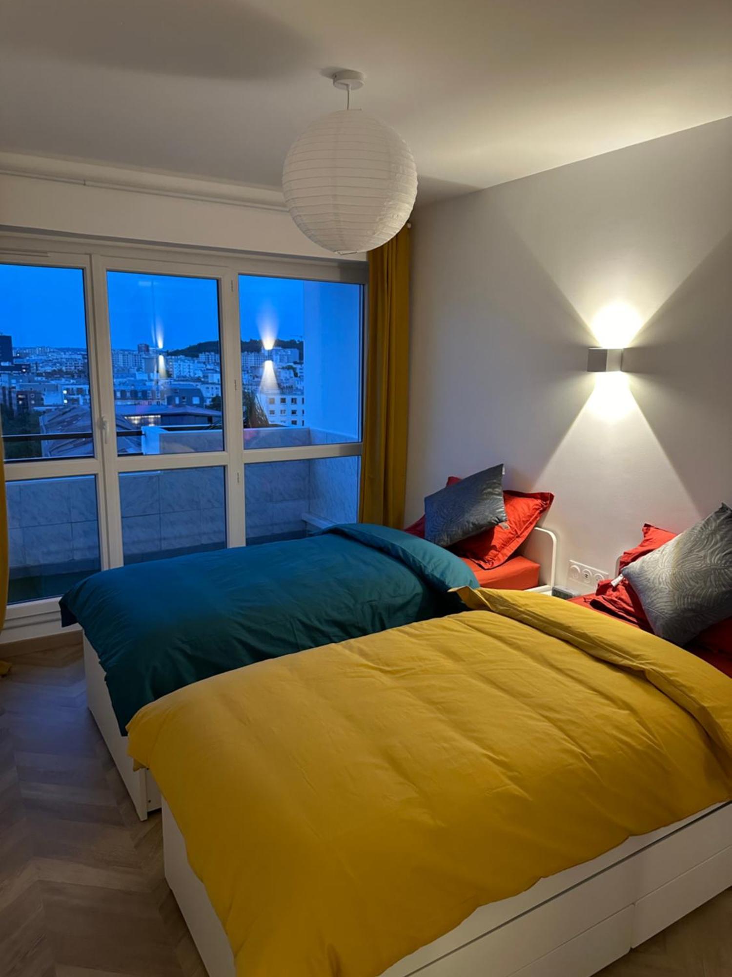 Paris Pantin Magnifique Appartement 4 Pieces De 108M2 Avec 2 Parking Interieur - Tres Cosy Pour 1 A 12 Personnes - Entierement Refait A Neuf Entire Apartment Luxurious And Warm - Pantin Paris 19 Eme Free Wifi Gratuit Εξωτερικό φωτογραφία