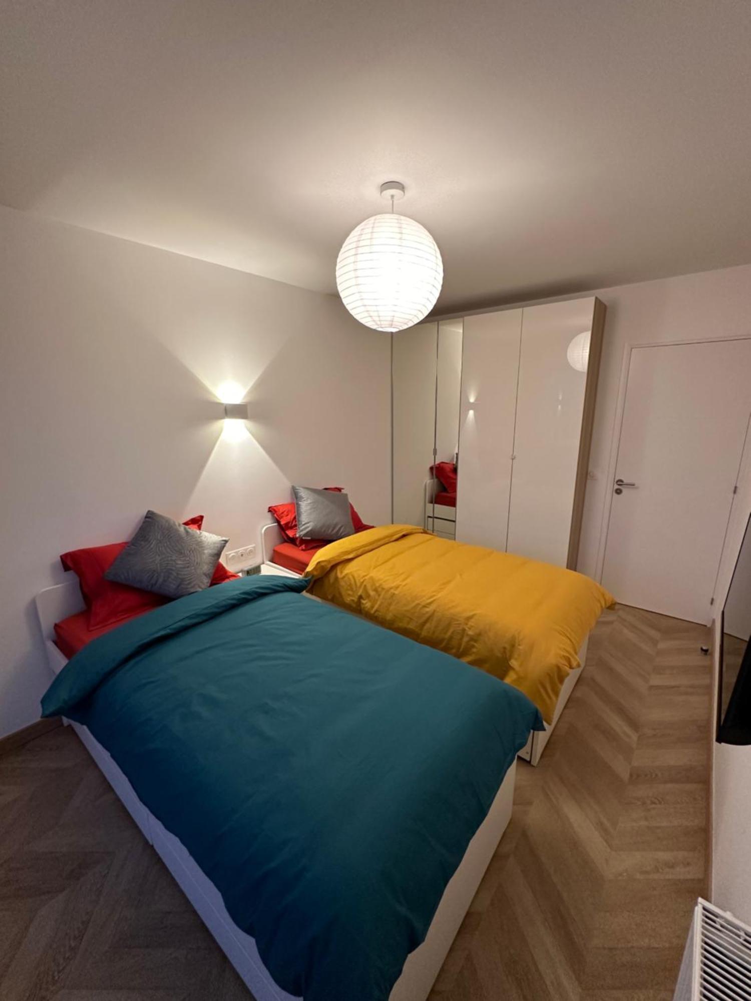 Paris Pantin Magnifique Appartement 4 Pieces De 108M2 Avec 2 Parking Interieur - Tres Cosy Pour 1 A 12 Personnes - Entierement Refait A Neuf Entire Apartment Luxurious And Warm - Pantin Paris 19 Eme Free Wifi Gratuit Εξωτερικό φωτογραφία